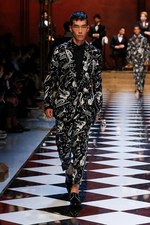 ドルチェ＆ガッバーナ 2017年春夏メンズコレクション - ジャズ×トロピカル、音楽を身に纏い踊る夜｜写真26