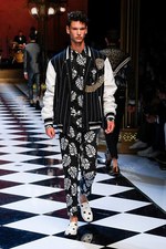 ドルチェ＆ガッバーナ 2017年春夏メンズコレクション - ジャズ×トロピカル、音楽を身に纏い踊る夜｜写真36