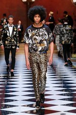 ドルチェ＆ガッバーナ 2017年春夏メンズコレクション - ジャズ×トロピカル、音楽を身に纏い踊る夜｜写真46