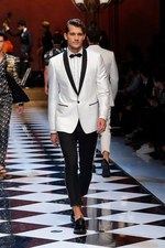 ドルチェ＆ガッバーナ 2017年春夏メンズコレクション - ジャズ×トロピカル、音楽を身に纏い踊る夜｜写真60