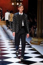 ドルチェ＆ガッバーナ 2017年春夏メンズコレクション - ジャズ×トロピカル、音楽を身に纏い踊る夜｜写真63