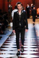 ドルチェ＆ガッバーナ 2017年春夏メンズコレクション - ジャズ×トロピカル、音楽を身に纏い踊る夜｜写真88
