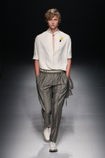 サルヴァトーレ フェラガモ 2017年春夏メンズコレクション - 原始美術を探して、冒険家は旅に出る｜写真8