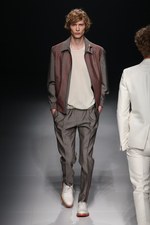 サルヴァトーレ フェラガモ 2017年春夏メンズコレクション - 原始美術を探して、冒険家は旅に出る｜写真9