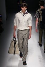 サルヴァトーレ フェラガモ 2017年春夏メンズコレクション - 原始美術を探して、冒険家は旅に出る｜写真22