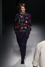 サルヴァトーレ フェラガモ 2017年春夏メンズコレクション - 原始美術を探して、冒険家は旅に出る｜写真26