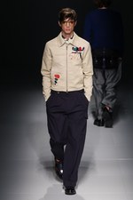 サルヴァトーレ フェラガモ 2017年春夏メンズコレクション - 原始美術を探して、冒険家は旅に出る｜写真32