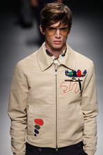 サルヴァトーレ フェラガモ 2017年春夏メンズコレクション - 原始美術を探して、冒険家は旅に出る｜写真33