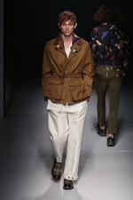 サルヴァトーレ フェラガモ 2017年春夏メンズコレクション - 原始美術を探して、冒険家は旅に出る｜写真57