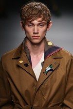 サルヴァトーレ フェラガモ 2017年春夏メンズコレクション - 原始美術を探して、冒険家は旅に出る｜写真58