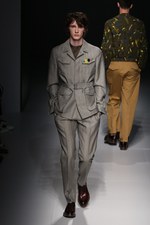 サルヴァトーレ フェラガモ 2017年春夏メンズコレクション - 原始美術を探して、冒険家は旅に出る｜写真63