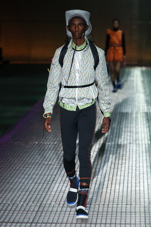 プラダ(PRADA) 2017年春夏メンズコレクション - ファッションプレス プラダ(PRADA) 2017年春夏メンズコレクション - ファッションプレス