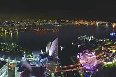 ハイボール｜横浜ランドマークタワー、69階展望フロアの夏季限定「スカイビアガーデン」夜景パノラマをお酒とともに