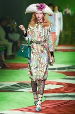 グッチ 2017年春夏メンズコレクション - 草も動物も芸術も、全てを“愛し”見える美を繋いで｜写真21