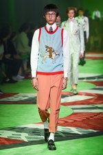 グッチ 2017年春夏メンズコレクション - 草も動物も芸術も、全てを“愛し”見える美を繋いで｜写真23