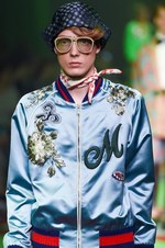 グッチ 2017年春夏メンズコレクション - 草も動物も芸術も、全てを“愛し”見える美を繋いで｜写真40