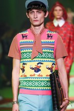 グッチ 2017年春夏メンズコレクション - 草も動物も芸術も、全てを“愛し”見える美を繋いで｜写真86