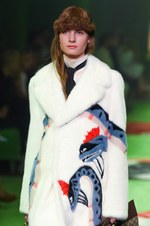 グッチ 2017年春夏メンズコレクション - 草も動物も芸術も、全てを“愛し”見える美を繋いで｜写真90