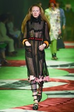 グッチ 2017年春夏メンズコレクション - 草も動物も芸術も、全てを“愛し”見える美を繋いで｜写真118