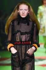 グッチ 2017年春夏メンズコレクション - 草も動物も芸術も、全てを“愛し”見える美を繋いで｜写真119