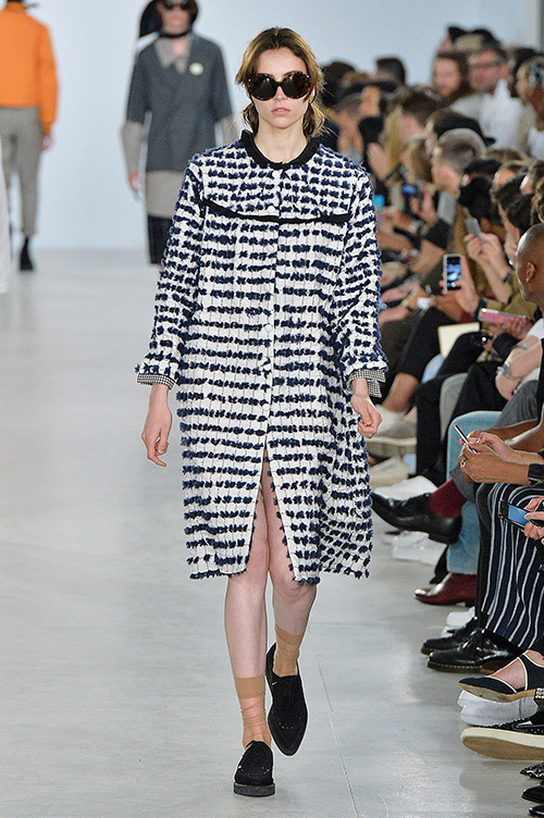 アギ＆サム(AGI & SAM) 2017年春夏ウィメンズ&メンズコレクション  - 写真20