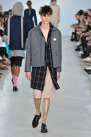 アギ＆サム(AGI & SAM) 2017年春夏ウィメンズ&メンズコレクション  - 写真25