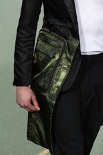 ジバンシィ バイ リカルド ティッシ17年春夏メンズコレクション - 永続性の中にあるピースフルな旅｜写真5