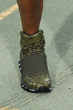 ジバンシィ バイ リカルド ティッシ17年春夏メンズコレクション - 永続性の中にあるピースフルな旅｜写真51