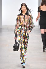 宝石箱からこぼれ落ちる、春への祝福 - PPQ(ピーピーキュー) 2012年春夏コレクション｜写真23