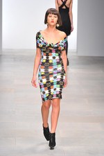 宝石箱からこぼれ落ちる、春への祝福 - PPQ(ピーピーキュー) 2012年春夏コレクション｜写真29