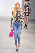 宝石箱からこぼれ落ちる、春への祝福 - PPQ(ピーピーキュー) 2012年春夏コレクション｜写真30