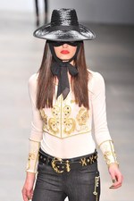 宝石箱からこぼれ落ちる、春への祝福 - PPQ(ピーピーキュー) 2012年春夏コレクション｜写真35