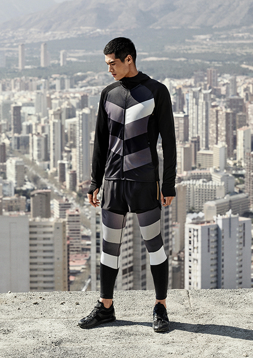 エイチ＆エム(H&M) For Every Victory｜写真4