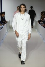 アニエスベー オム 2017年春夏コレクション - 夏のビーチで、リラクシングな1日を｜写真3