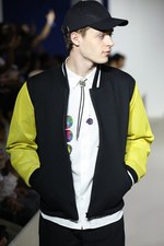 アニエスベー オム 2017年春夏コレクション - 夏のビーチで、リラクシングな1日を｜写真14