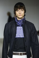 アニエスベー オム 2017年春夏コレクション - 夏のビーチで、リラクシングな1日を｜写真30