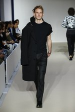 アニエスベー オム 2017年春夏コレクション - 夏のビーチで、リラクシングな1日を｜写真54