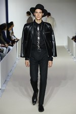 アニエスベー オム 2017年春夏コレクション - 夏のビーチで、リラクシングな1日を｜写真57