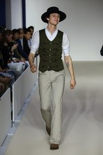 アニエスベー オム 2017年春夏コレクション - 夏のビーチで、リラクシングな1日を｜写真61