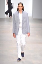 夏の到来が待ち遠しくなる - ダックス(DAKS)、2012年春夏コレクション｜写真14