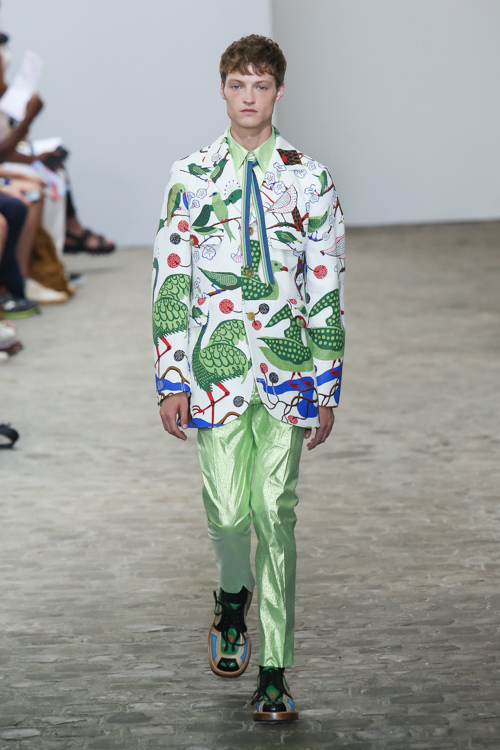 ウォルター ヴァン ベイレンドンク(Walter Van Beirendonck) 2017年春夏メンズコレクション  - 写真31