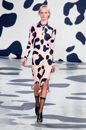ガーリーでポップなパンクスタイル - ハウスオブホランド(House of Holland) 2012年春夏コレクション｜写真17