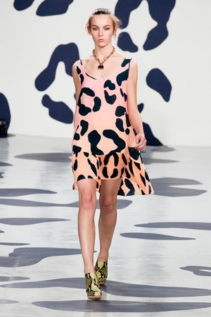 ガーリーでポップなパンクスタイル - ハウスオブホランド(House of Holland) 2012年春夏コレクション｜写真20