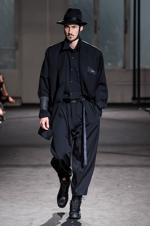 ヨウジヤマモト(Yohji Yamamoto) 2017年春夏メンズコレクション  - 写真56