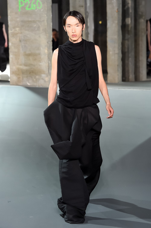 リック・オウエンス(Rick Owens) 2017年春夏メンズコレクション  - 写真71