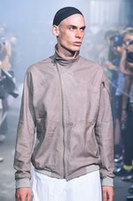 ユリウス 2017年春夏コレクション - 長短の組み合わせで見せるストリートモードスタイル｜写真11