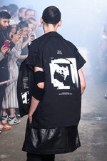 ユリウス 2017年春夏コレクション - 長短の組み合わせで見せるストリートモードスタイル｜写真37