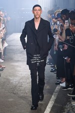 ユリウス 2017年春夏コレクション - 長短の組み合わせで見せるストリートモードスタイル｜写真43