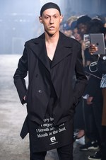 ユリウス 2017年春夏コレクション - 長短の組み合わせで見せるストリートモードスタイル｜写真44