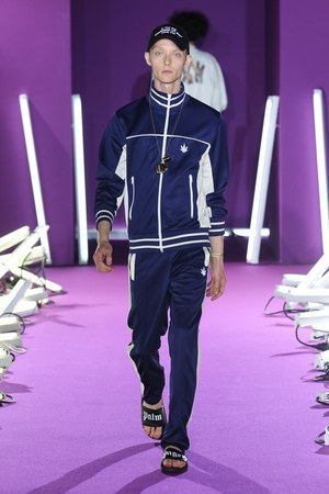 パーム・エンジェルス(Palm Angels) 2017年春夏ウィメンズ&メンズコレクション  - 写真4